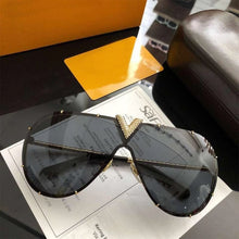 Load image into Gallery viewer, Fashion Aviation Diamond Frame Sunglasses
