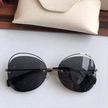 Load image into Gallery viewer, Retro Oval Ladies Sunglasses