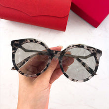 Load image into Gallery viewer, Retro Cat eye Sunglasses Women