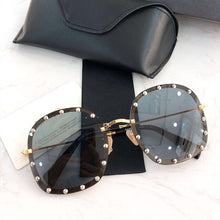Load image into Gallery viewer, Oversized Round frame Rivet Shades Sunglasses