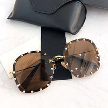Load image into Gallery viewer, Oversized Round frame Rivet Shades Sunglasses