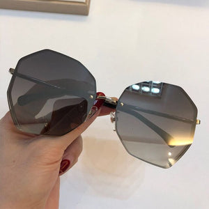 2019 New Luxury Sunglasses Women UV400