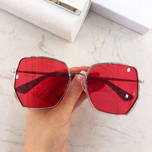 Load image into Gallery viewer, Irregular Metal frame Sunglasses Women